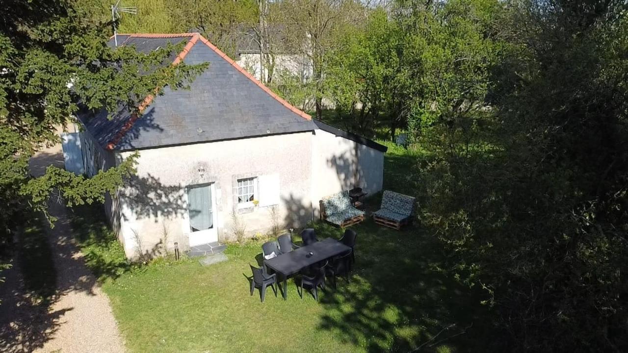 Gite La Grande Racinaie Cre-sur-Loir Exterior photo
